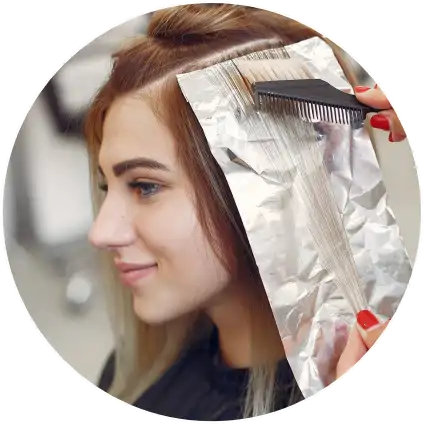 Serviço: Curso para Iniciantes do Studio Art Bella - Salão de Beleza especializado em luzes e mechas em Divinópolis